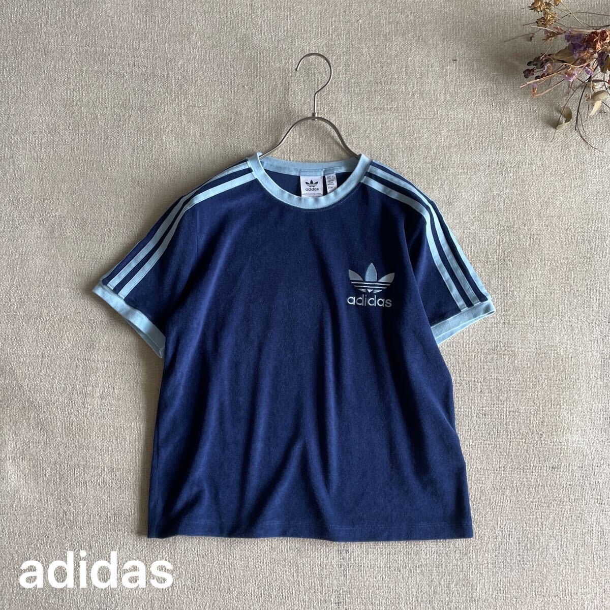 adidas Tシャツ ネイビー オリジナルス アディダス パイル ブルー 刺繍 ロゴ 3本線 テリースリーストライプス 半袖 XS 美品拍卖