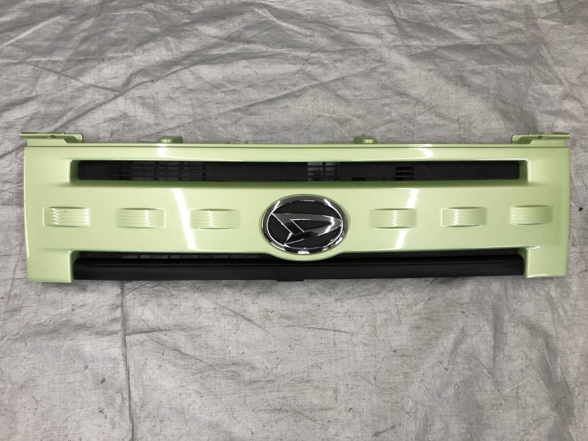 ☆□2506-SJ25 ムーヴコンテ DBA-L575S ラジエータグリル 53111-B2350 マスカットグリーンメタリック G51拍卖