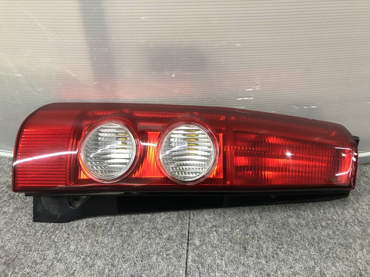 ☆□2506-KT42 スタート即決!美品 マツダ MJ21S AZワゴン 純正 テールライト テールランプ 左 左側 助手席 STANLEY P4193拍卖