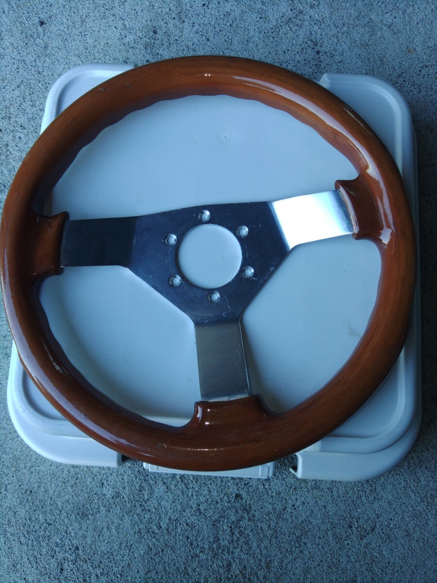 ウッドステアリング スポーツステアリング 当時物 旧車 街道レーサー シャコタン 両サイドえぐれ仕様 33Φ キズ汚れ等々有り 拍卖