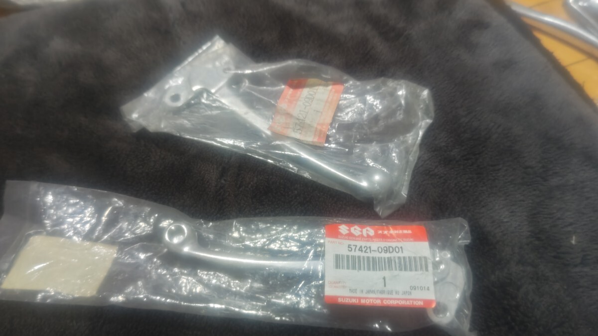 スズキ 純正 バーディー90 BD41A BD42A フロント ブレーキレバー 右 R 57421-09D01 2個 新品 未使用 SUZUKI BIRDIE拍卖