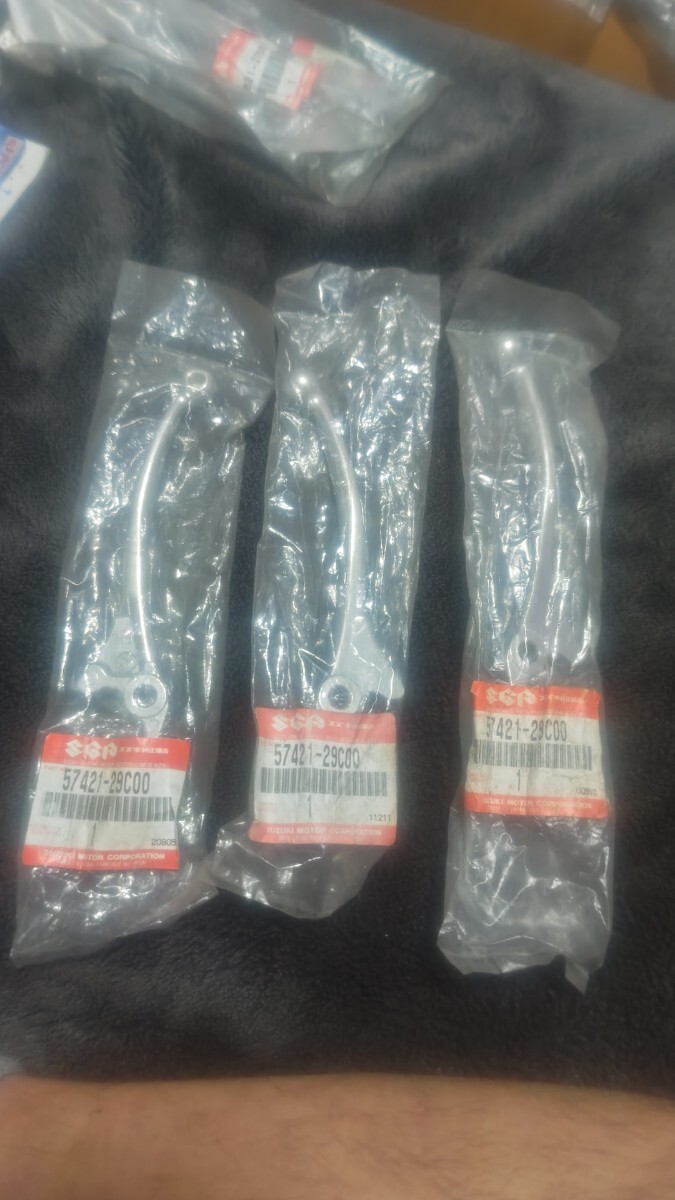 スズキ 純正 新品 未使用 フロント ブレーキレバー R 右 57421-29C00 アドレス V125 V110 V100 Address SUZUKI レッツ2 セピア ZZ SUZUKI拍卖