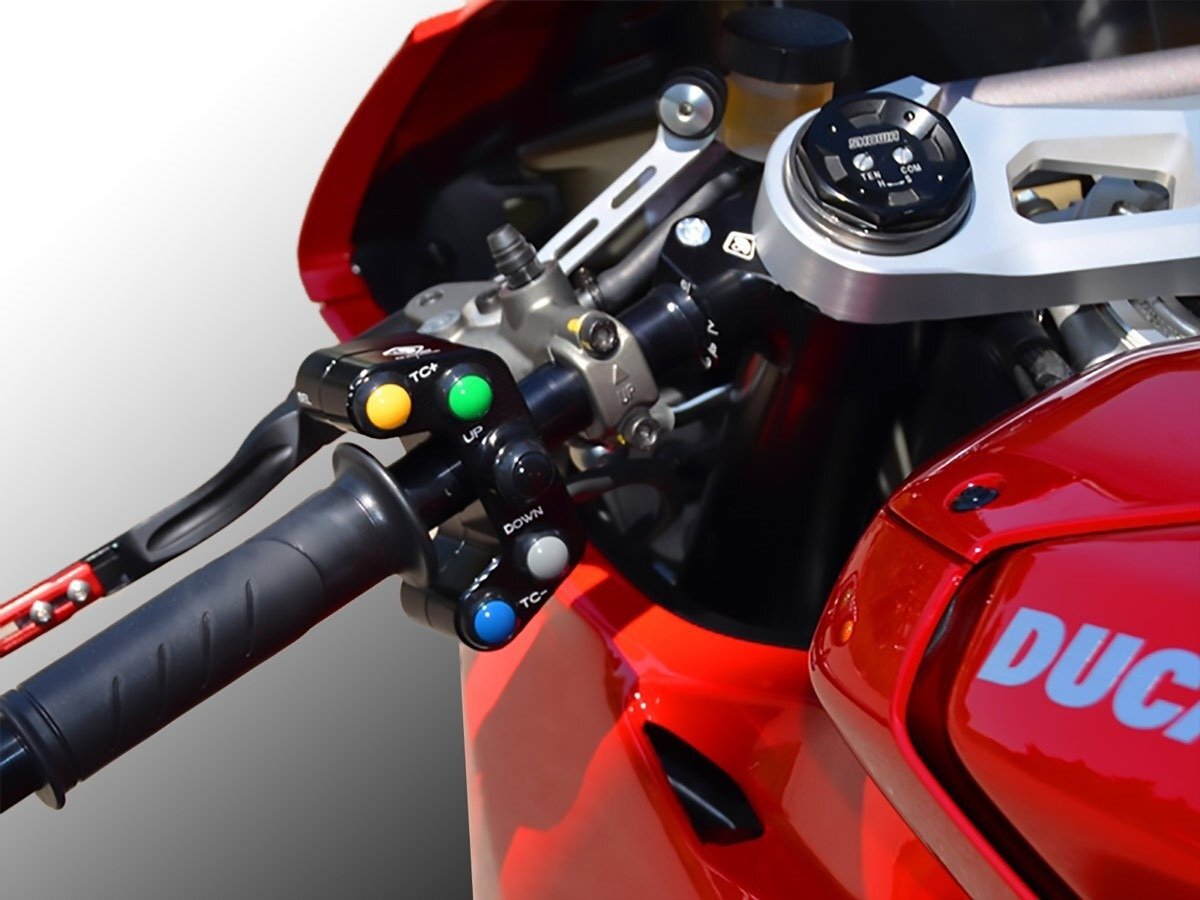 【国内在庫】DUCABIKE ドゥカバイク 7ボタン レーシングスイッチASSY レース用 DUCATI PANIGALE V4 / S / R / SP2 / SPECIALE ★拍卖