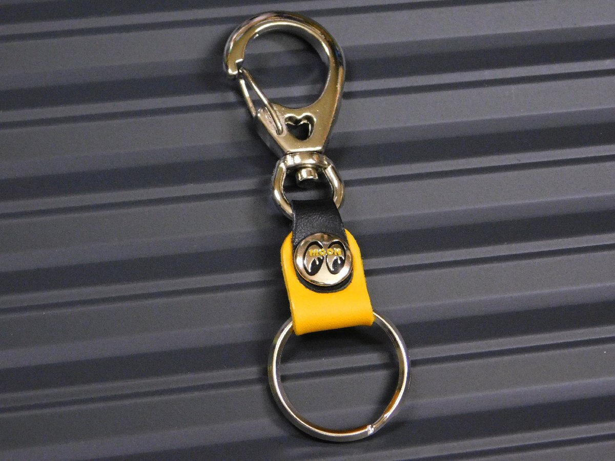 ◆送料\140◆【MOONEYES・ムーンアイズ】※《MOON ハートクリップキーホルダー / イエロー》 MKR129YE キーリング拍卖
