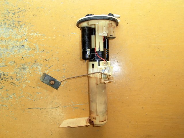 ジムニー 燃料 ポンプ 平成13年 TA-JB23W 3型 フューエルポンプ 15100-81AA0 ランドベンチャー 20.6万km 即決あり拍卖