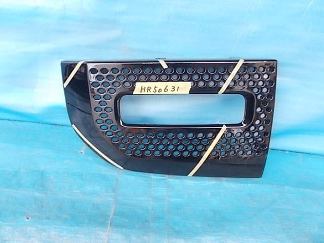 ディフェンダー L663 LE系 右 フォグカバー №HR50631拍卖