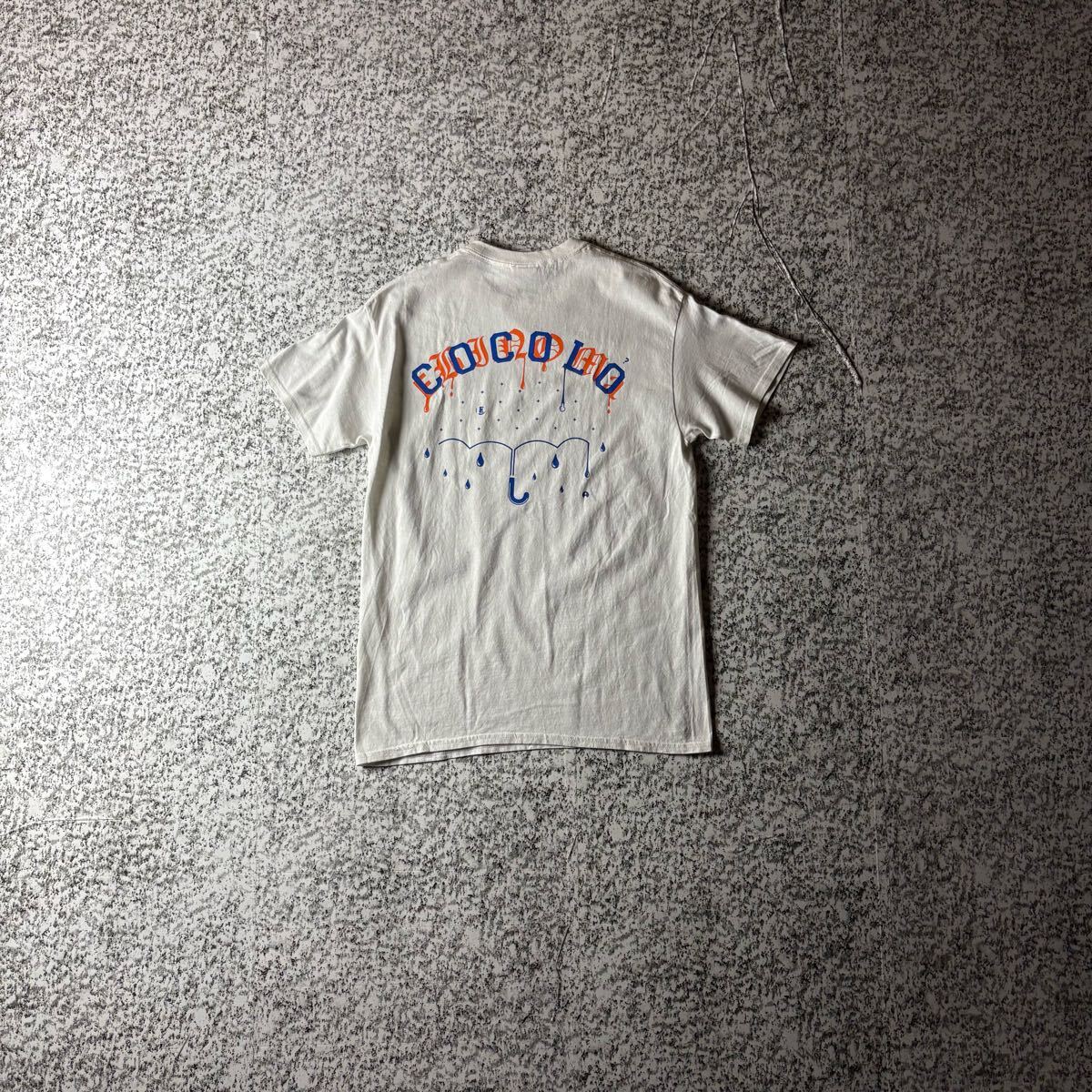 【ストリート】ココロブランド アンブレラ バックプリントTシャツ ホワイト Mサイズ 古着 半袖 ビッグロゴ拍卖