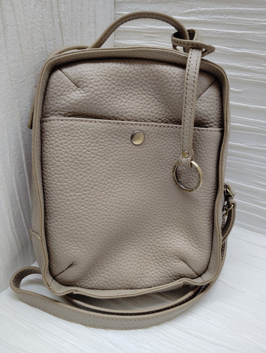 box21 本革 レザー ショルダーバッグ 斜め掛け レディース バッグ 新品同様 拍卖