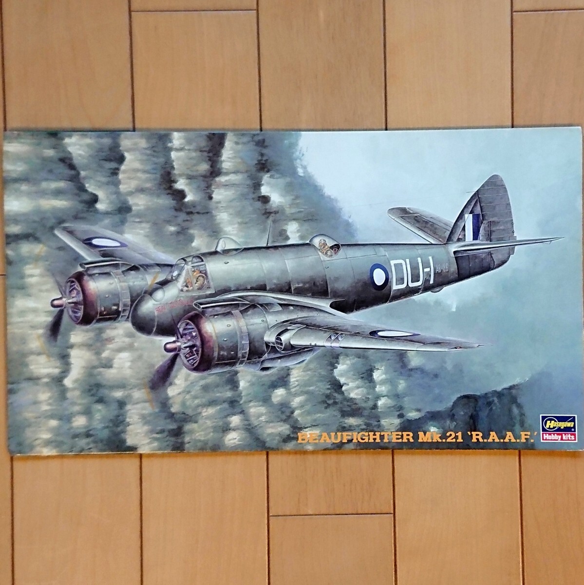 【訳あり: 箱なし、1部パーツ外れあり】ハセガワ CP114 1/72 BEAUFIGHTER ボーファイター Mk.21 'FR.A.A.F. オーストラリア空軍'拍卖
