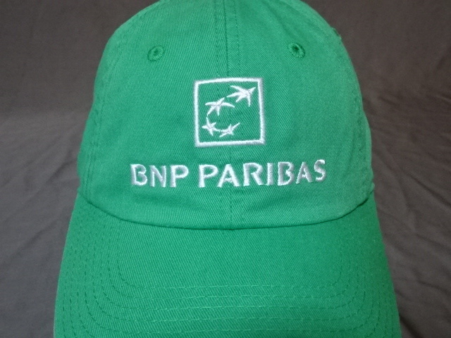 激レア USA購入【American Needle】製 海外企業モノ フランス パリ本店 巨大銀行 メガバンク【BNP PARIBAS】ロゴ刺繍入りキャップ 中古良品拍卖