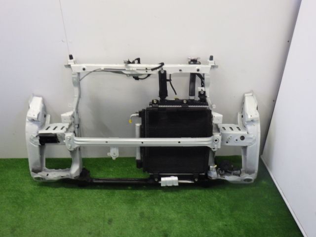 ★N-BOX 6BA-JF3 G EXホンダセンシング S07B★フロント カット ノーズ ラジエータ 純正 中古拍卖