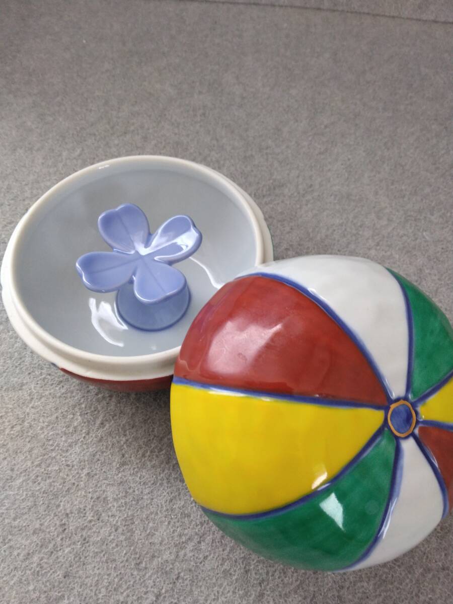 蓋置 蓋物 紙風船 蓋付き小物 金彩赤白黄緑 茶道具 雑貨 在銘拍卖