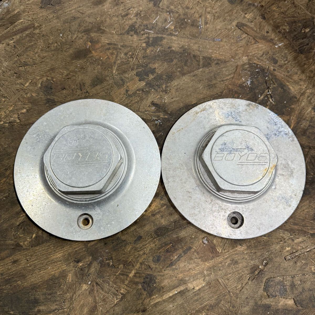 ボイド ホイール センター キャップ 中古 2枚 拍卖