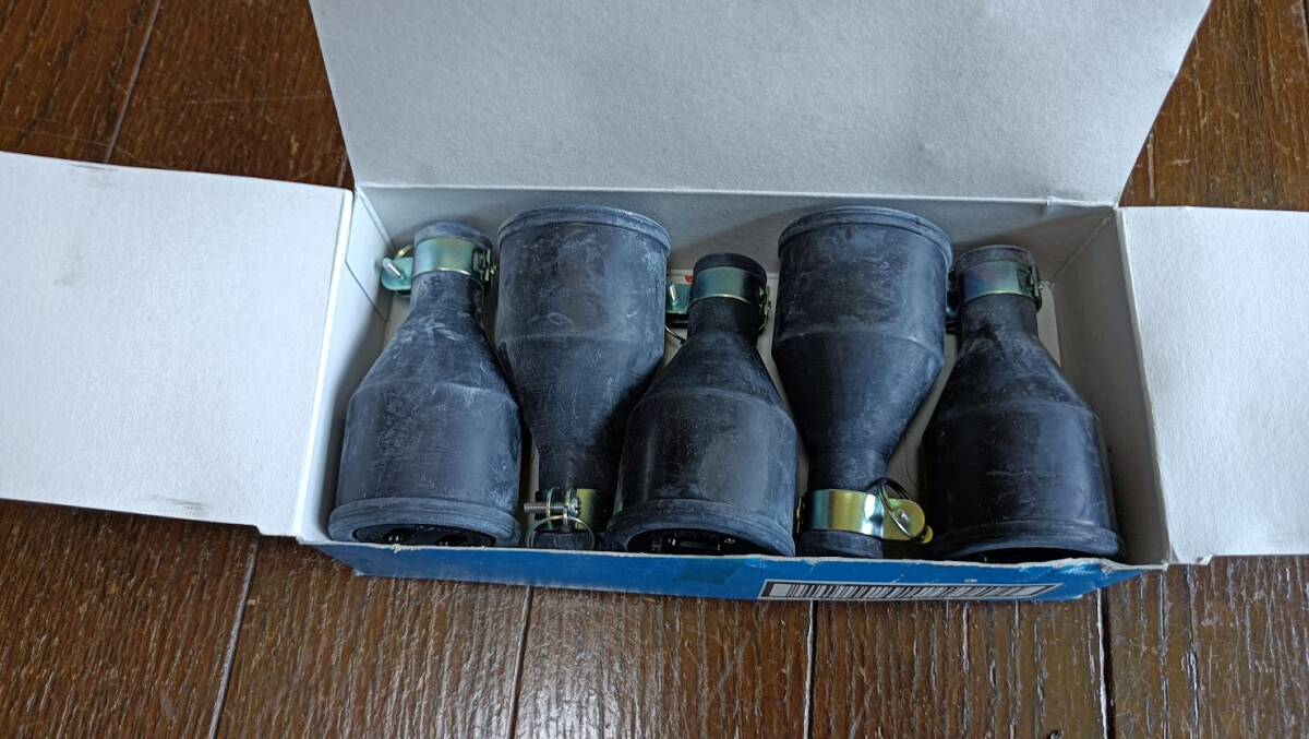 東芝 防水型 コネクタボデイ 2P15A 5個入り 長期保管品拍卖