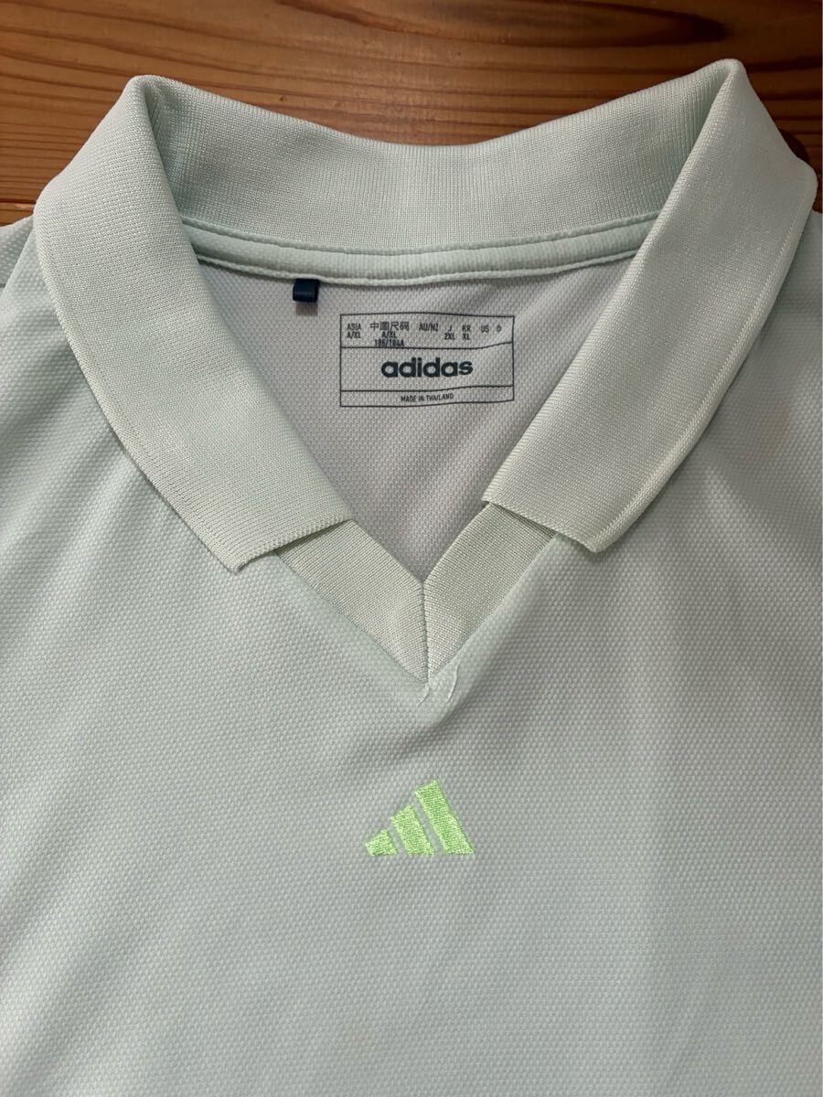 送料込み!! adidas 半袖ポロシャツ 黄緑 アディダス Vネック 半袖シャツ 2XL 大きいサイズ GOLF ゴルフウェアー拍卖