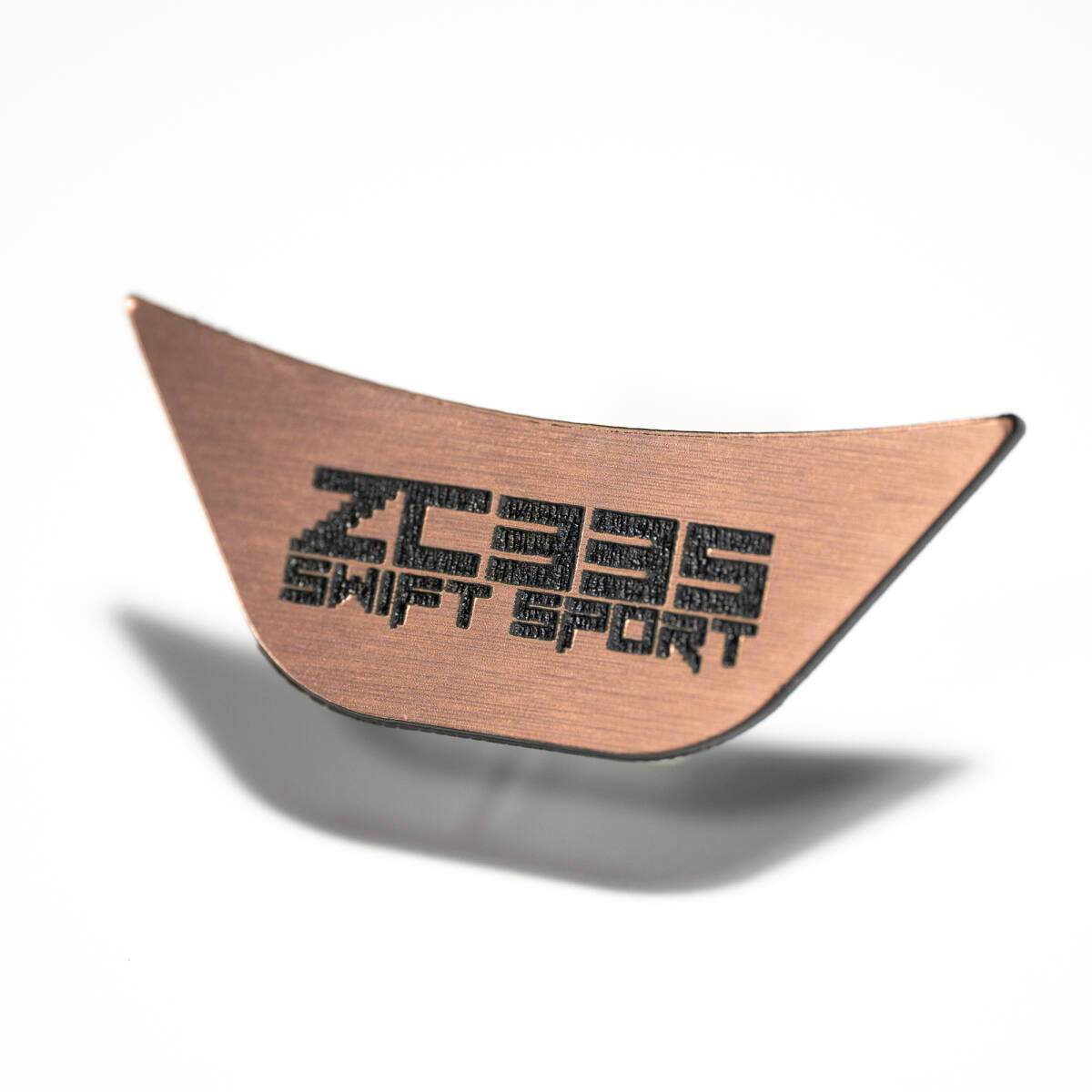 スズキ スイフトスポーツ ZC33S用 ステアリング ロゴプレート カッパー拍卖