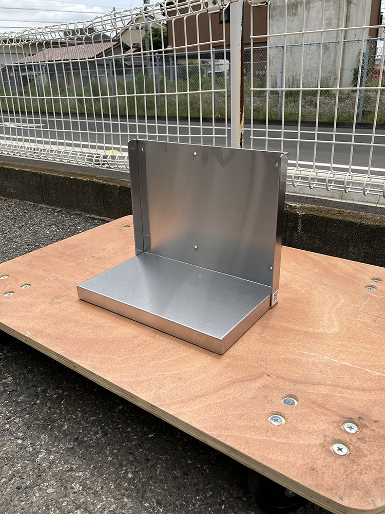 即決 平棚 幅340 奥行200 高さ280mm ステンレス棚 壁掛棚 調味料棚 厨房 業務用 中古 ラック 収納棚 コンパクト ②拍卖