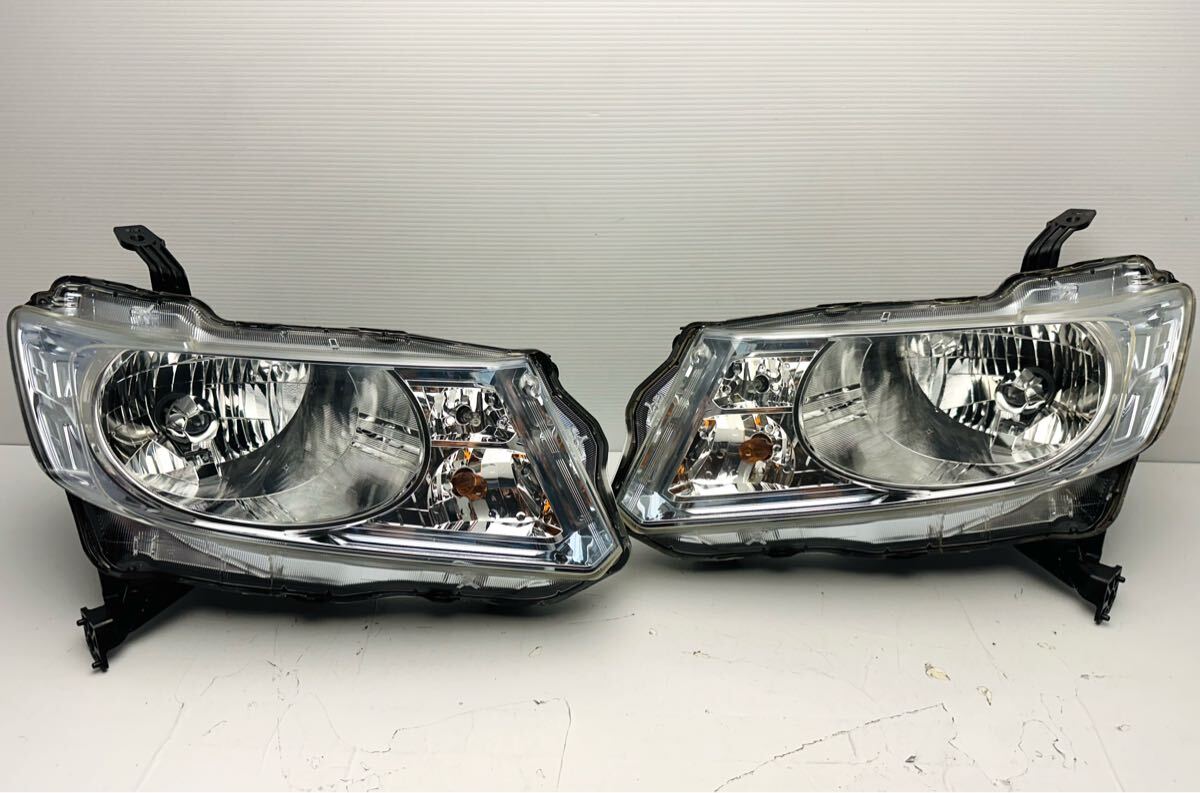 美品 割れ無 フリード スパイク ハイブリッド GP3 GP ヘッドライト 左右セット キセノン HID Koito 100-22068 刻印 N7 (P237)拍卖