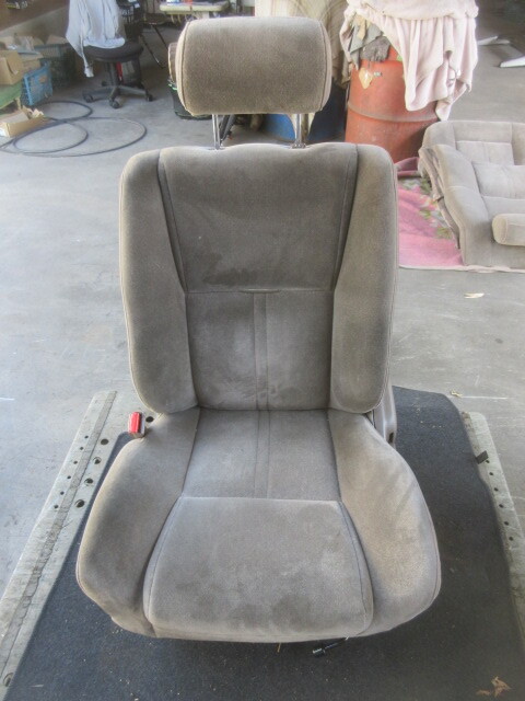 ★②R7A8716 JZS131 クラウン 純正左シート ハードトップ車 修理やストック等に拍卖