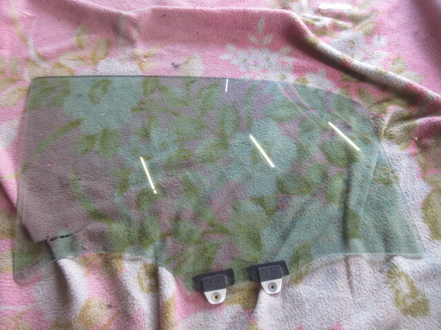 ★①R7A8631 RT1 クロスロード 純正右フロントドアガラス 修理やストック等に拍卖