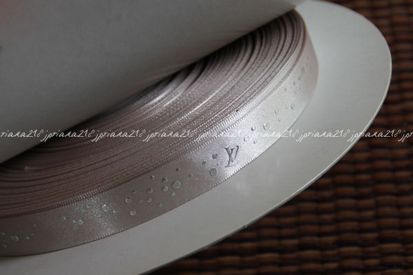 ルイ・ヴィトン クリスマス限定リボン シルバー 1m 非売品拍卖