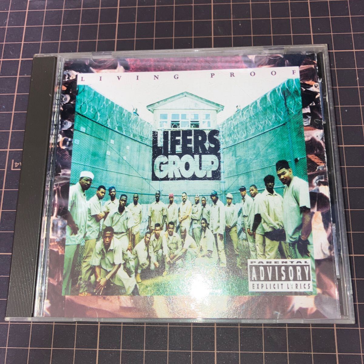 LIFERS GROUP / Living Proof拍卖