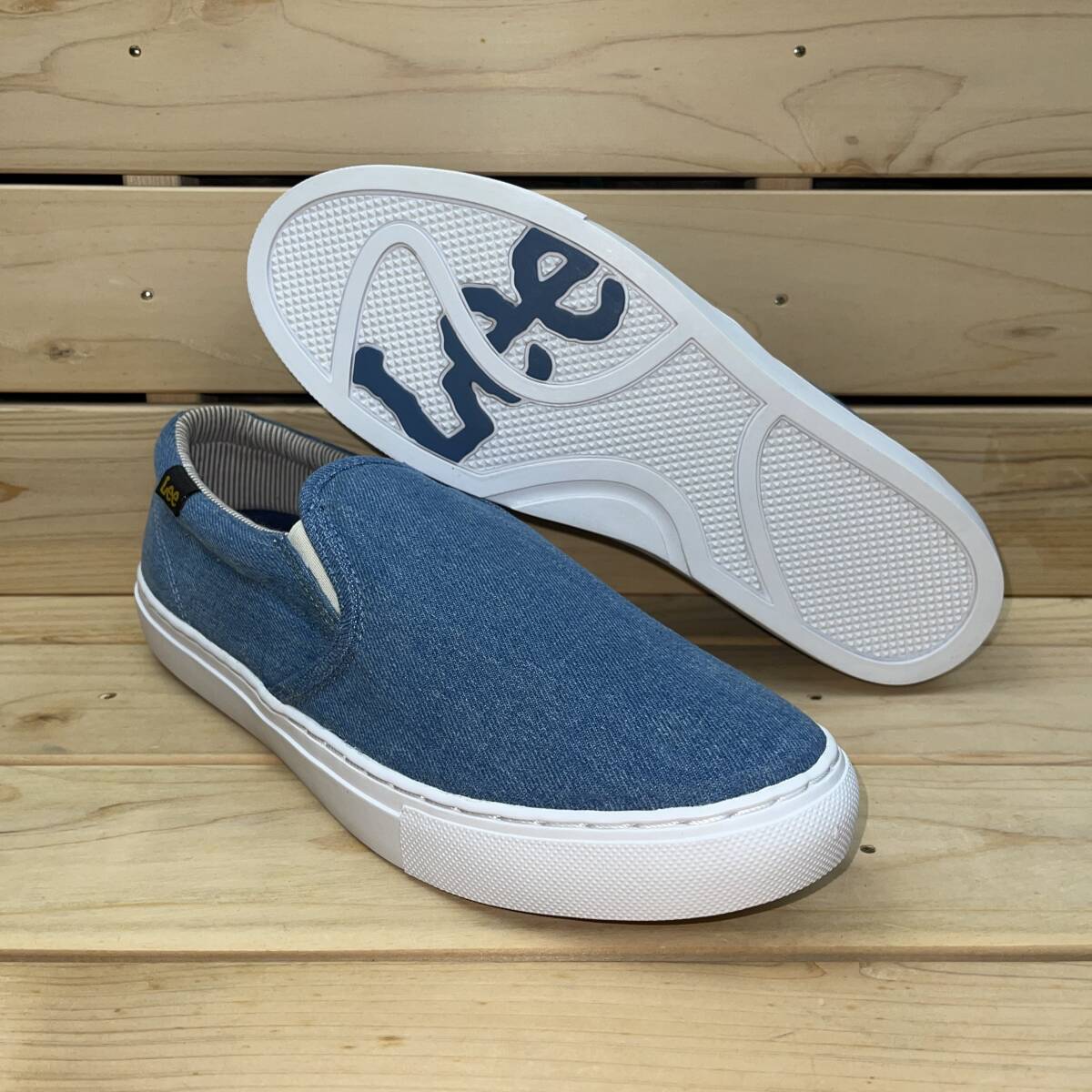リー 27.5cm キングマン スリッポン ウォッシュド デニム Lee KINGMAN SLP WASHED DENIM ブルー ホワイト スニーカー ビッグロゴ拍卖