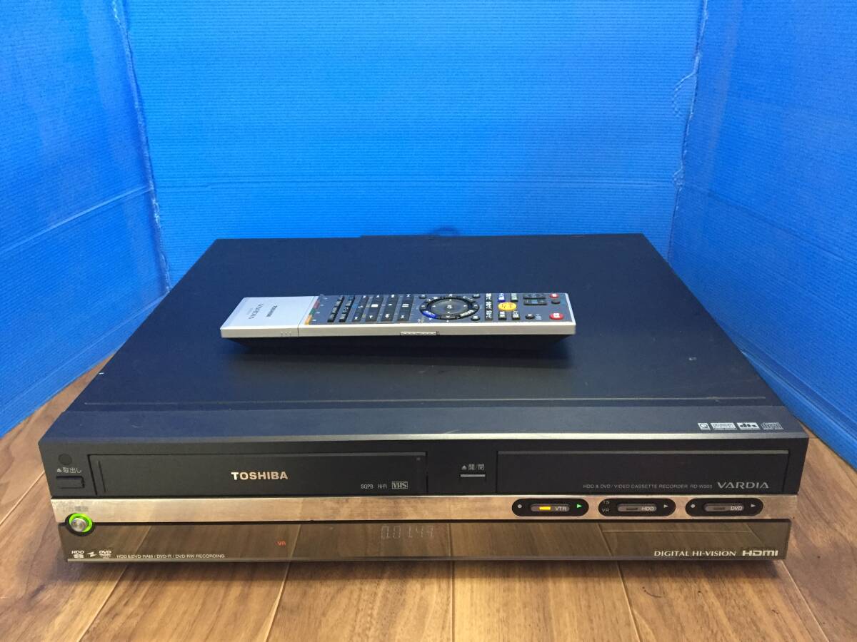 TOSHIBA RD-W300 一体型HDD/DVD/ビデオレコーダー リモコン付き 中古品7731拍卖