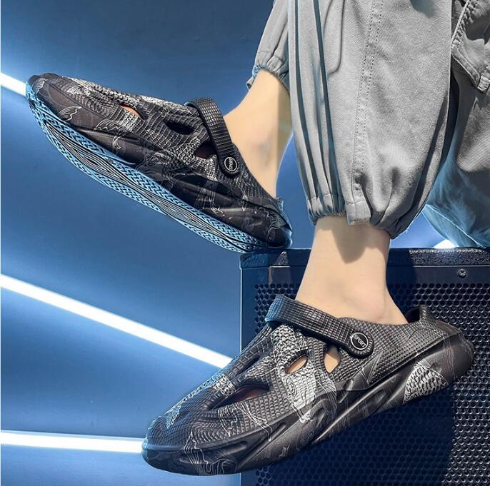 新品クロスサンダル メンズ コンフォートサンダル ビーチサンダル 歩きやすい オシャレ 鯉 可動式ストラップ 2WAY ブラック 25cm拍卖