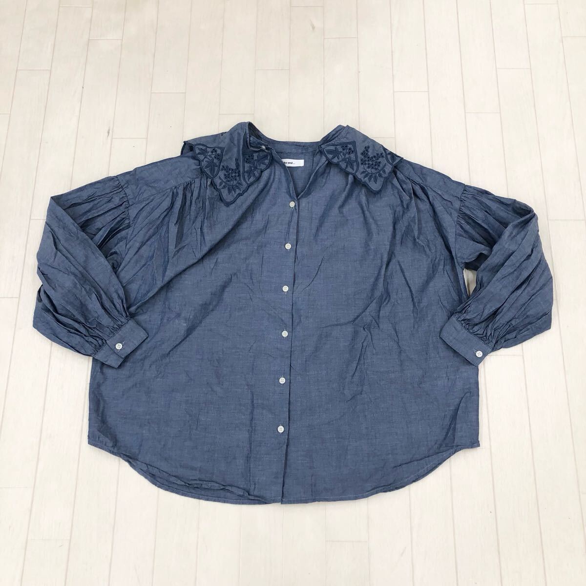 1771〓 niko and... ニコアンド ブラウス レディース サイズF ブルー トップス カットソー ボタンシャツ シャツ カジュアル拍卖