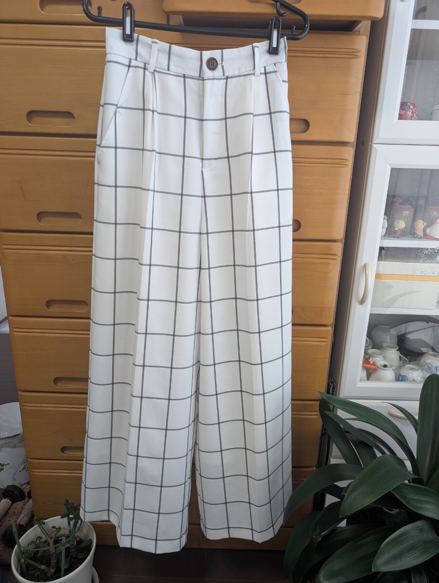 ECLIN エクラン ホワイト チェック柄 ワイドパンツ パンツ拍卖