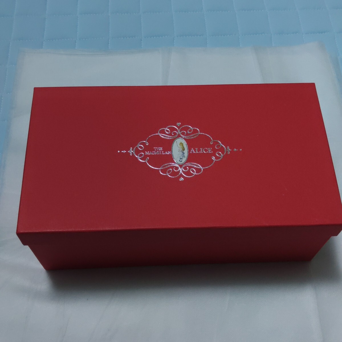 未使用品 THE MACMILLAN ALICE マクミラン アリス マルチレンジボール 4Pセット AW-7018 高密封 保存容器 陶器製 限定品 MAEBATA拍卖