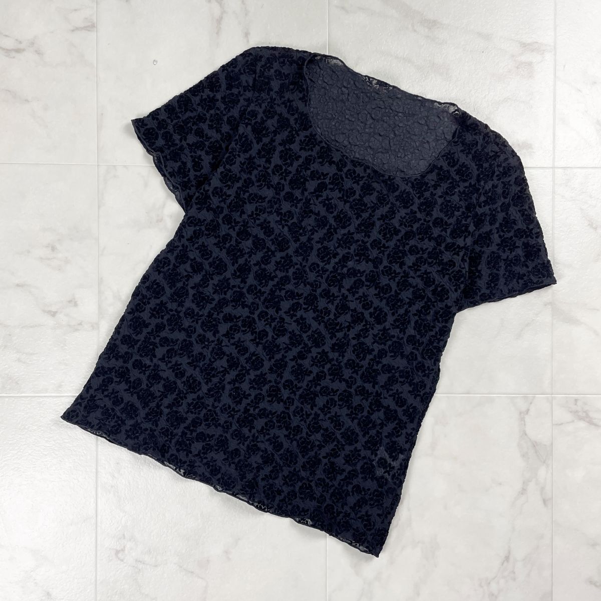 美品 INGEBORG インゲボルグ ローズフロッキーシアーカットソー 薔薇 ピンクハウス トップス レディース 黒 ブラック サイズL*CD1333拍卖