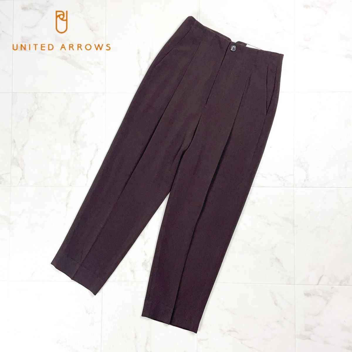 美品 UNITED ARROWS ユナイテッドアローズ タックテーパードパンツ ボトムス レディース ダークブラウン 茶 サイズ36*CD647拍卖