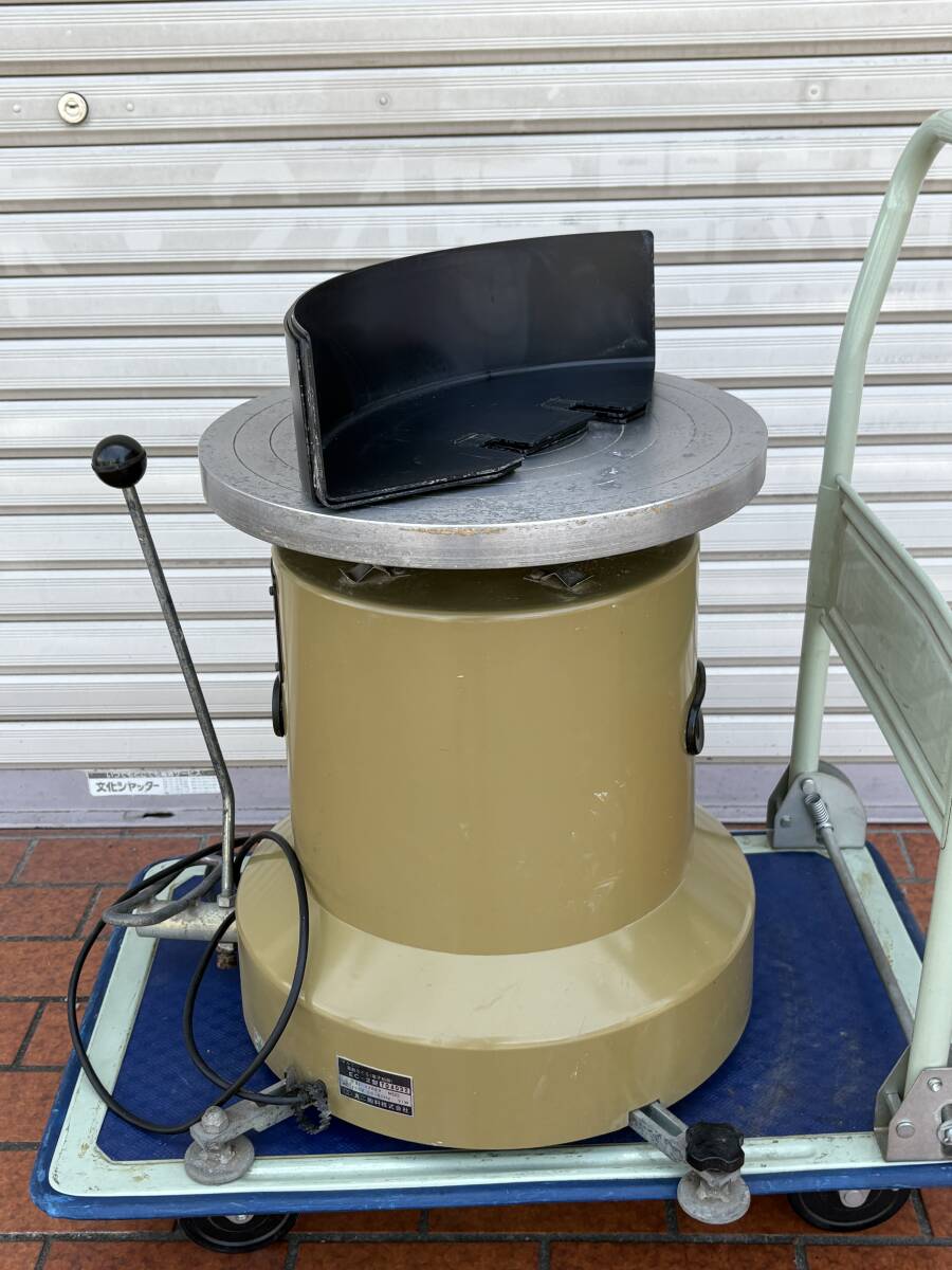 【直接引取り限定】丸二陶料 MARUNI マルニ 電動ろくろ 電子制御 EC-2型 陶芸ろくろ 轆轤 陶芸 作陶 粘土 手工芸 動作品 現状品 CF029000拍卖