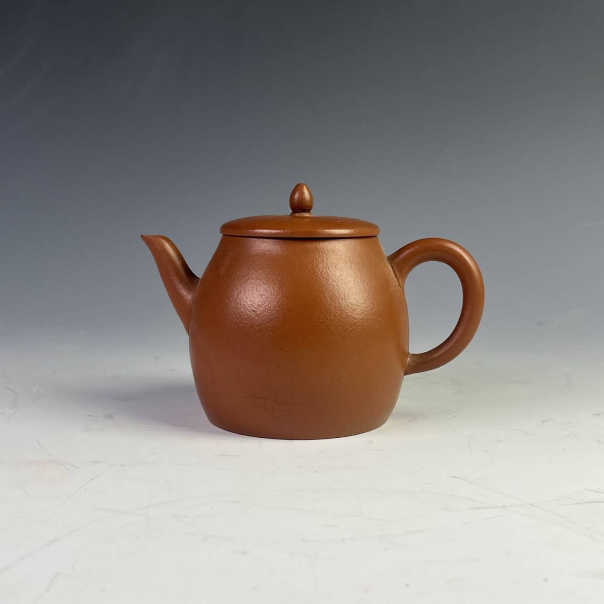 【博古斎】 中国茶器 宜興紫砂【孟臣&小品紫砂壷】急須常滑 茶壷 紫砂壷 煎茶道具 唐物 時代物 古陶芸 AU-06132拍卖