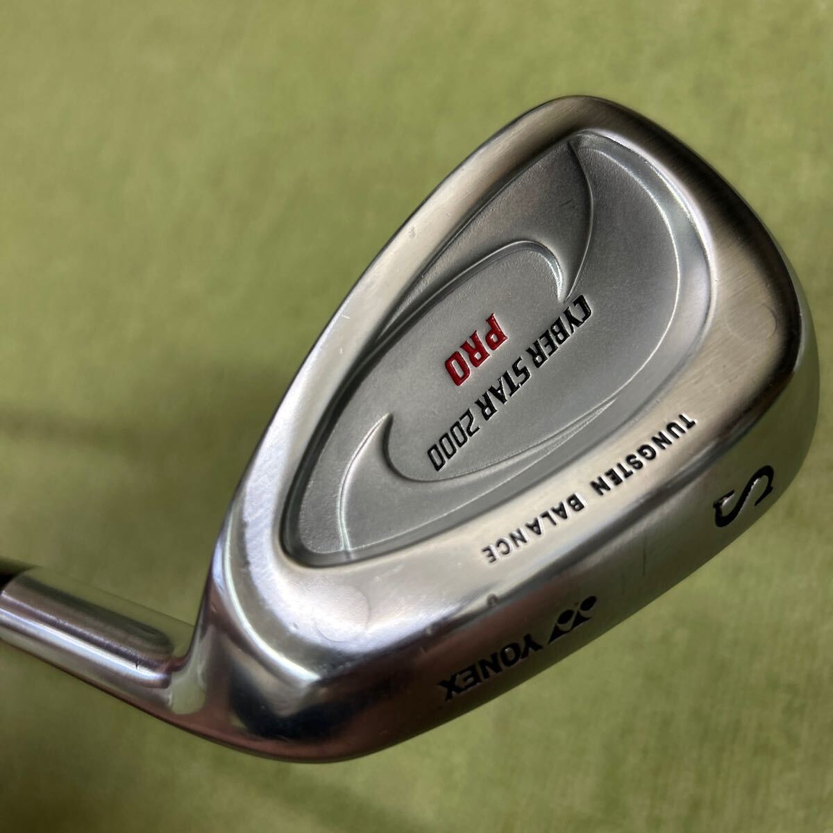 A937 希少 ヨネックス CYBER STAR 2000 PRO SW 純正カーボンR-1拍卖