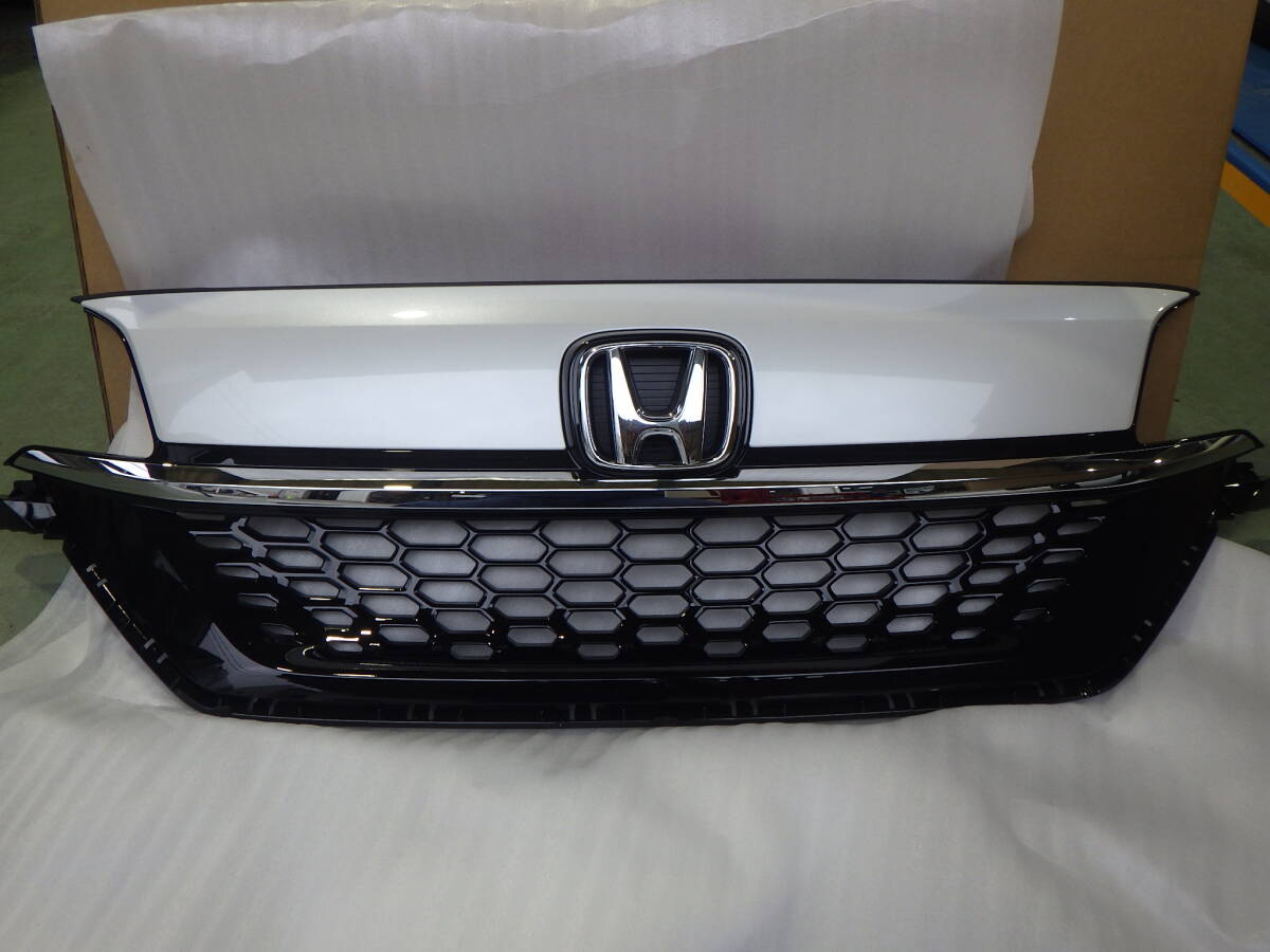 《新車外し》ホンダ フリード GB6 フロントグリル A-50拍卖