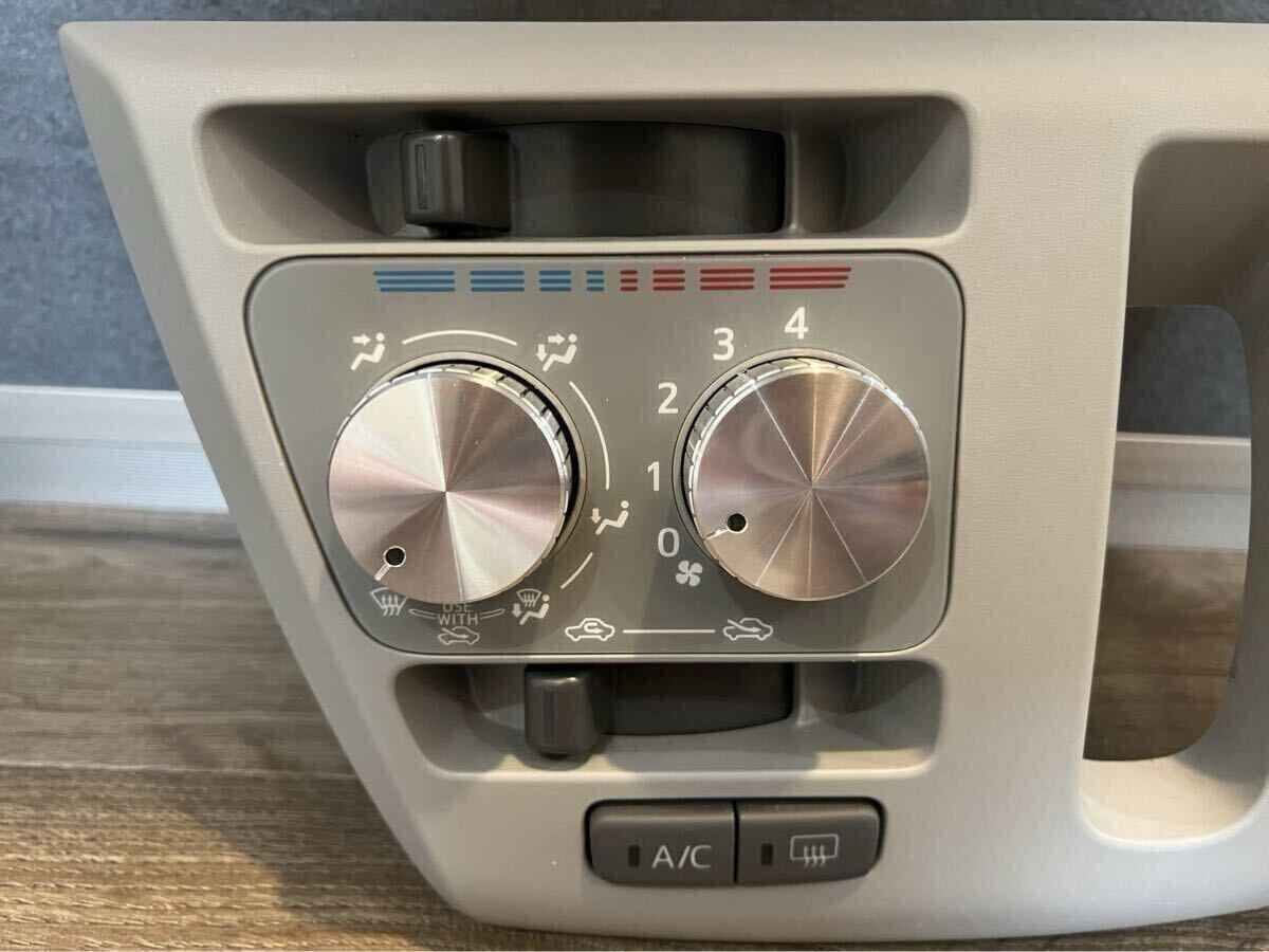 シルバー ダイハツ ミライース LA360S LA350S LA310S LA300S アルミ エアコンダイヤル スイッチ hijet ノブ つまみ MILA e:s 内装 カスタム拍卖