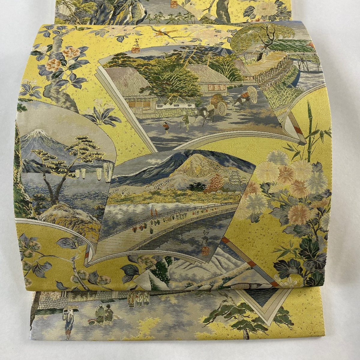 袋帯 美品 逸品 司馬江漢 壱阡八百口織 冊子 風景 金糸 黄色 全通 正絹 【中古】拍卖