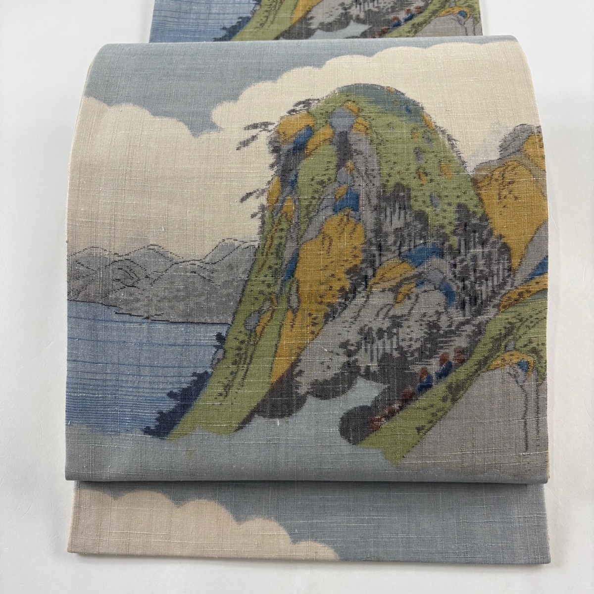 袋帯 秀品 紬地 遠山 雲文 ベージュ 六通 正絹 【中古】拍卖