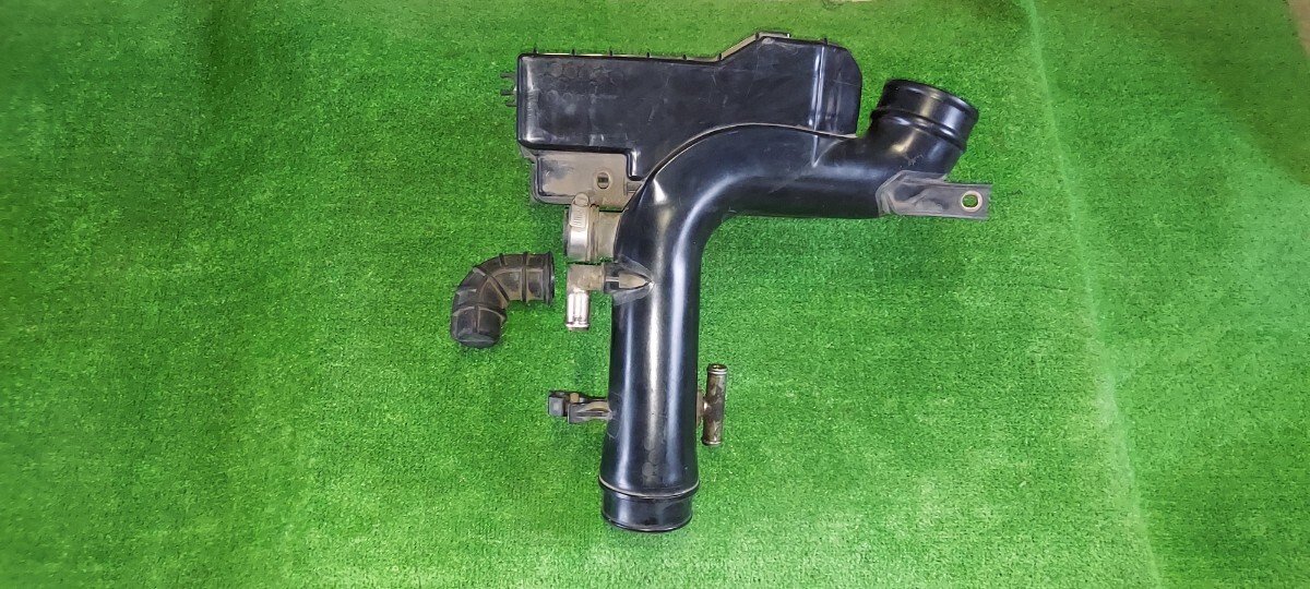 日産R32用純正エアクリーナー拍卖