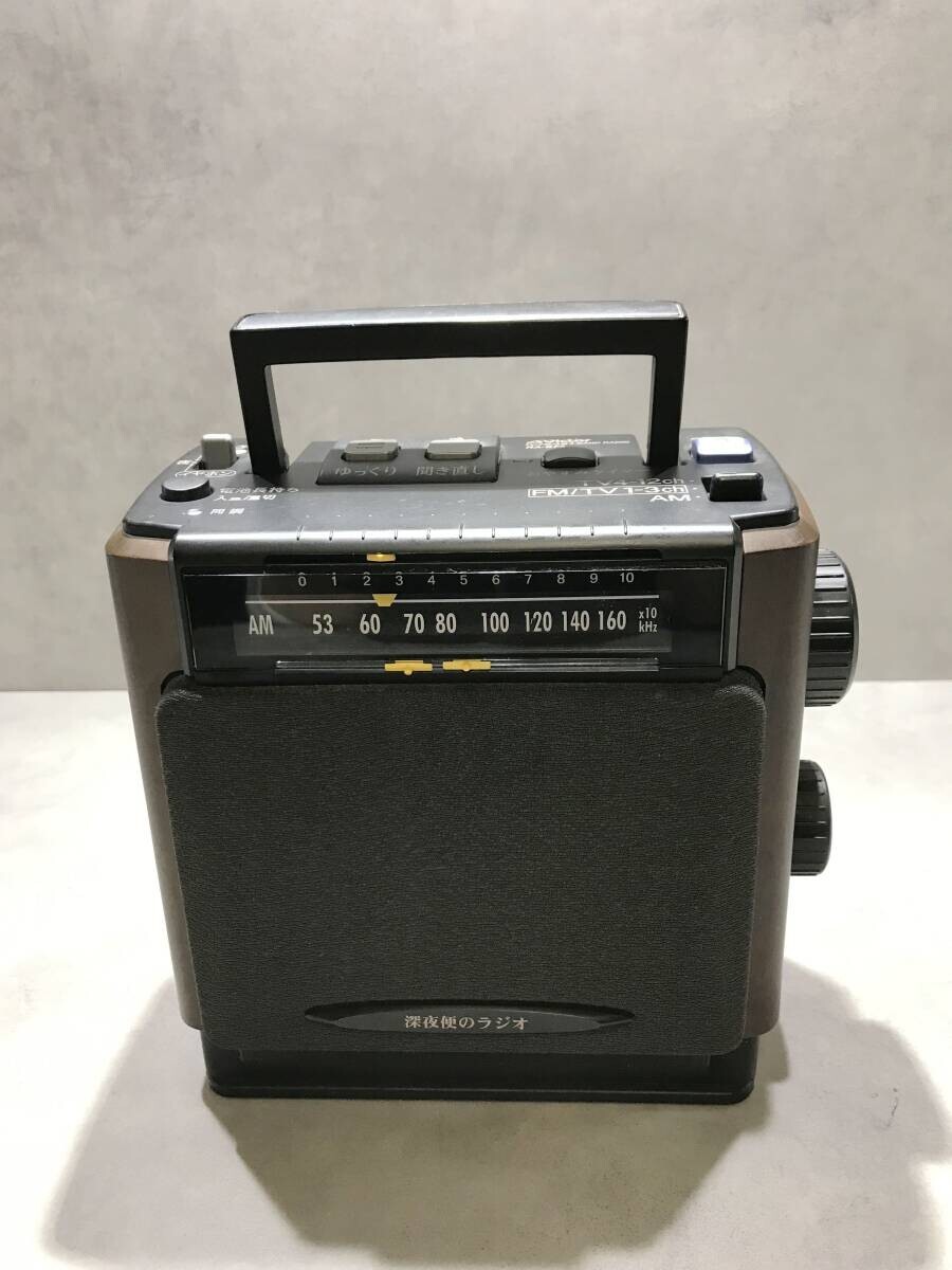 S9910◎Victor 日本ビクター 深夜便のラジオ TV/AM/AM 3バンドラジオ RA-BF6 ラジオ受信OK 250227拍卖