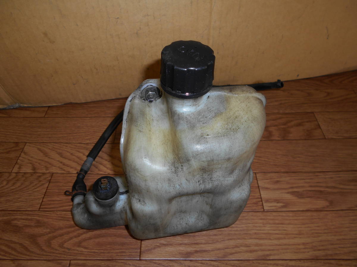 スーパーディオ AF27・28 Dio 純正オイルタンク、キャップ 売切拍卖