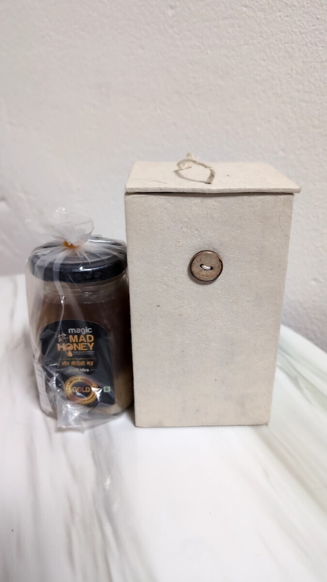 はちみつ マッドハニー 約250g拍卖