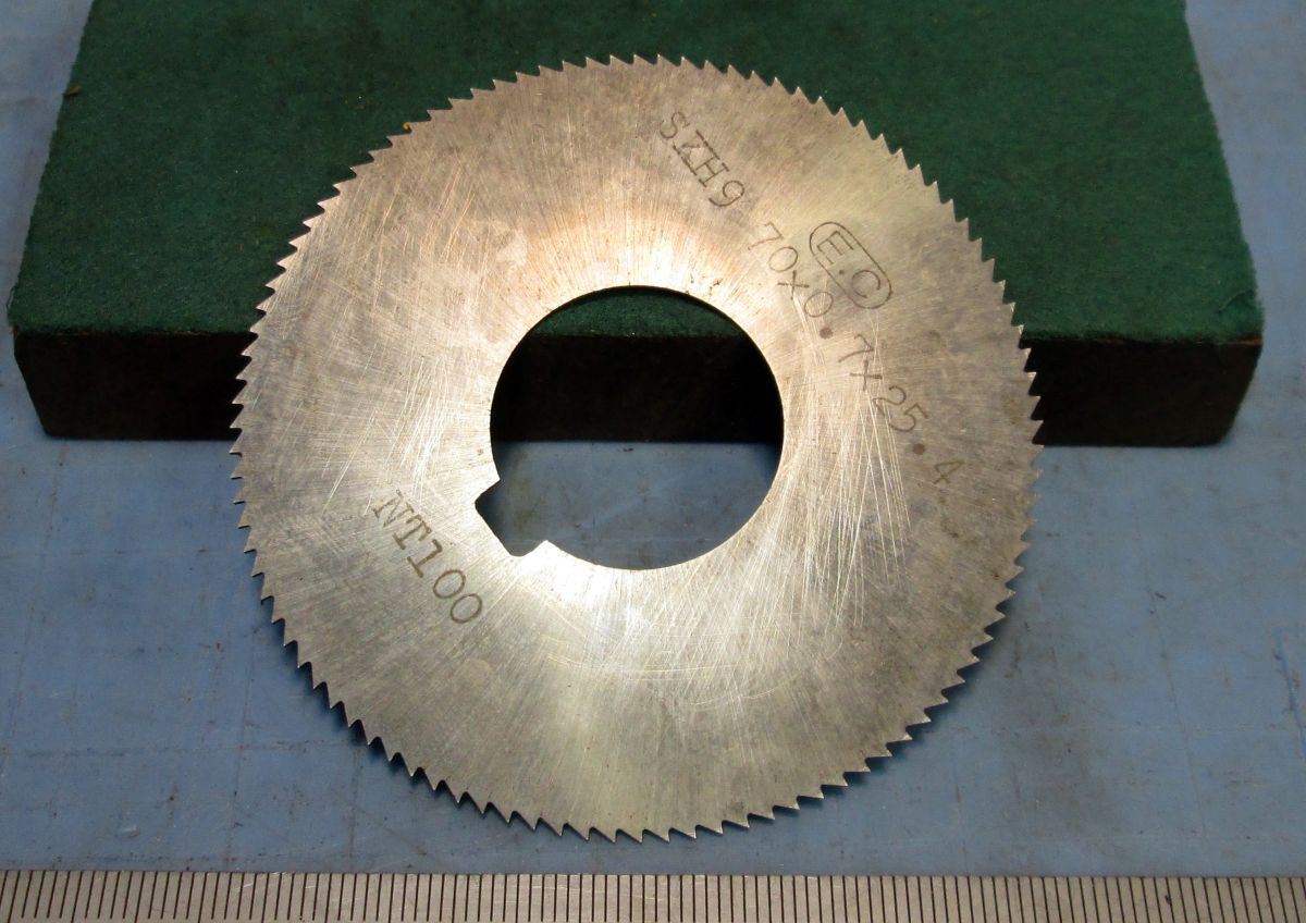 FC068 サイドカッター スリワリ EC 70×0.7×25.4 中古拍卖