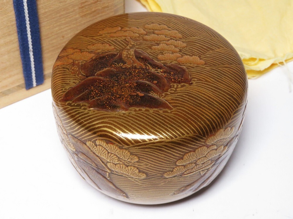 【10263】明治期 茶道具 時代蒔絵 松図 平棗(初品・買取品)拍卖