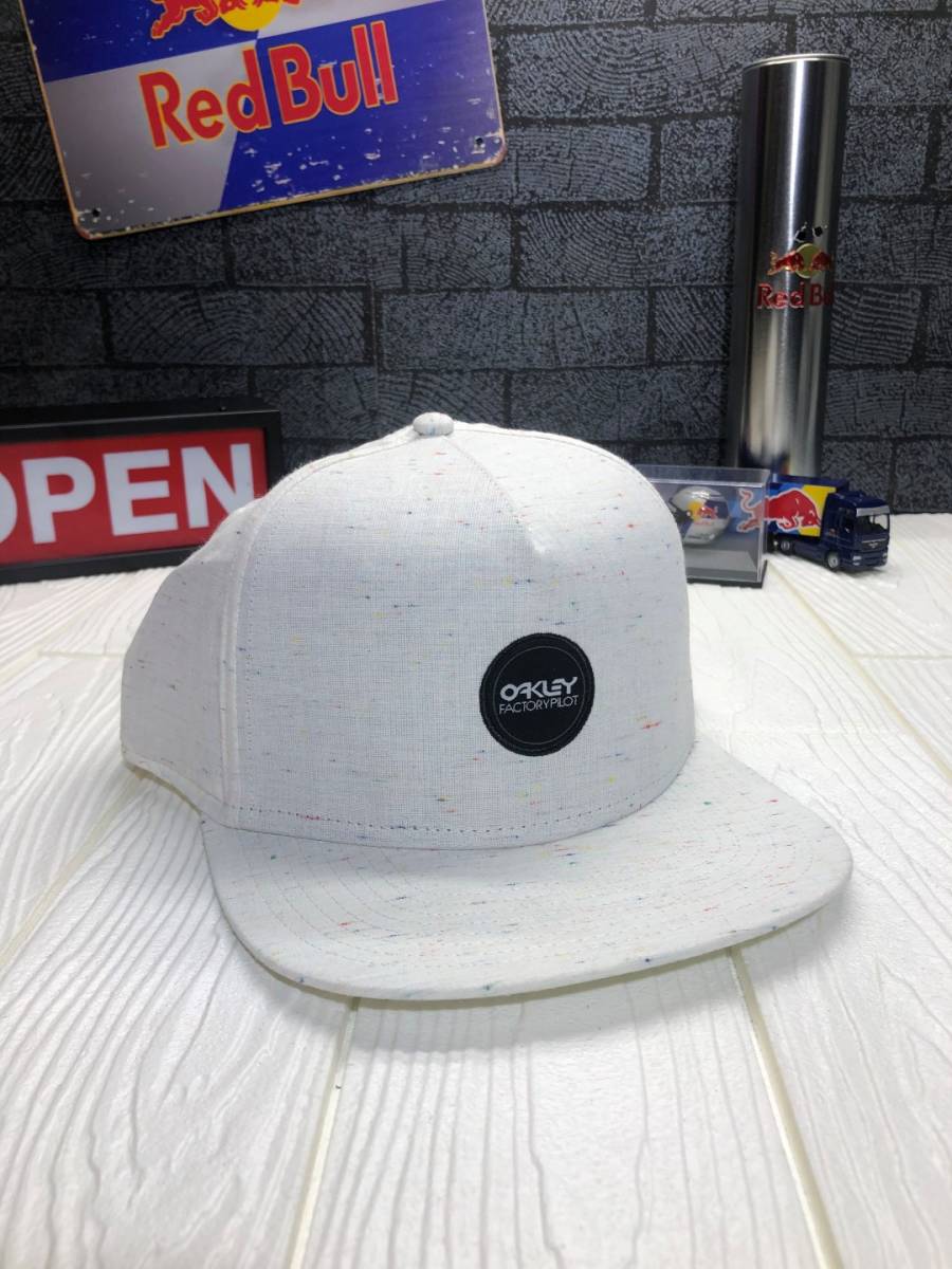 残1!即日発送!送料無料!タグ付新品 オークリー キャップ Oakley Fleck Snap Back Factory Pilot 帽子拍卖