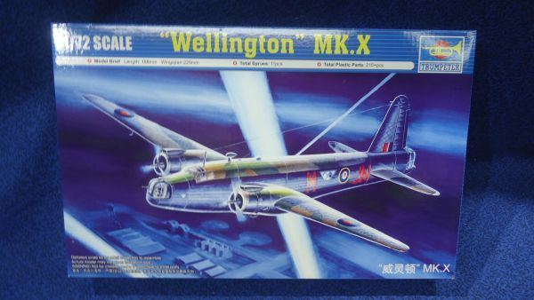 241 01628 トランぺッター 1/72 ウェリントンMk.10 920A1拍卖