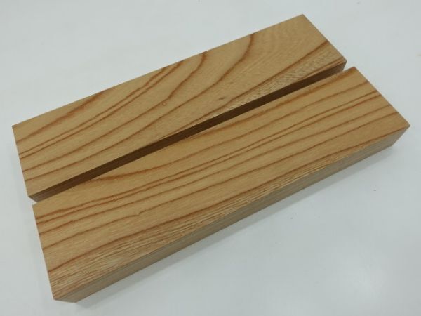 No,7178-P 欅 けやき2枚 厚さ34.0mm×長さ320mm×幅79.0mm 発送はゆうパケットポスト 送料無料拍卖